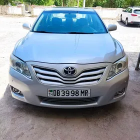 Toyota Camry 2011