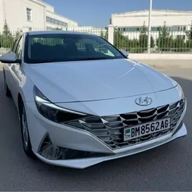 Hyundai Elantra 2021