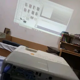 Epson proyektor