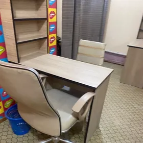 makiyaž stol