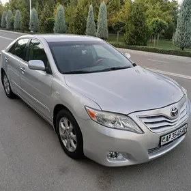 Toyota Camry 2011