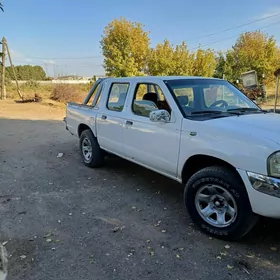 Nissan Navara 2007