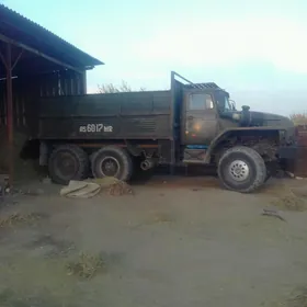 Ural 4320 1980