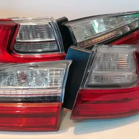 fara Lexus es 350