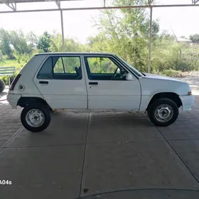 Renault Duster 1990