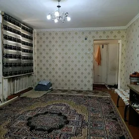 30 мкр 1 ком 1 этаж