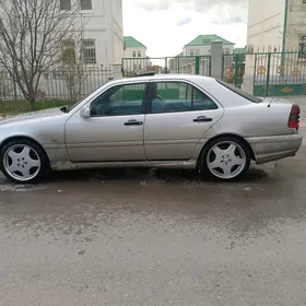 Mercedes-Benz C36 AMG 1996