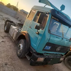 Mercedes-Benz ACTROS 3331 1980