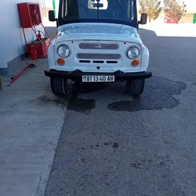 UAZ 469 1990