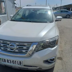 Nissan Pathfinder 2020