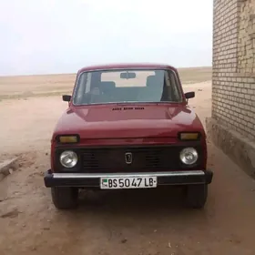 Lada Niva 1985