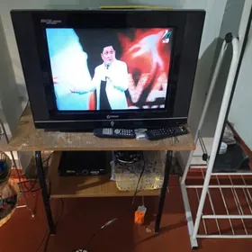 telewizor we tüneli  bn stoly