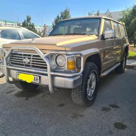 Nissan Patrol 1993
