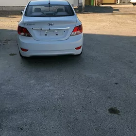 Hyundai Accent 2019