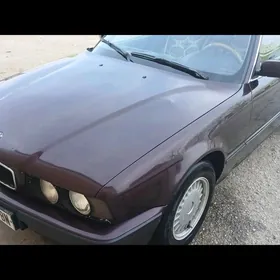 BMW 525 1993