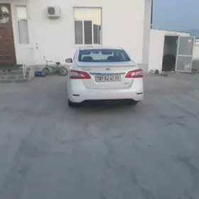 Nissan Sentra 2013