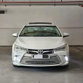 Toyota Camry 2016