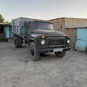 Gaz 53 1983