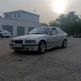 BMW 320 1993
