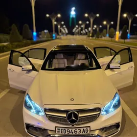 Mercedes-Benz E350 2011