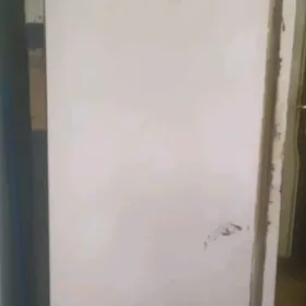 холодильник Бирюса.