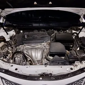 Toyota Camry 2011