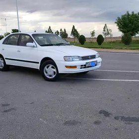 Toyota Corona 1993