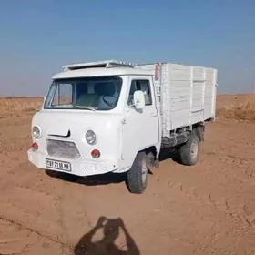 UAZ 462 1986