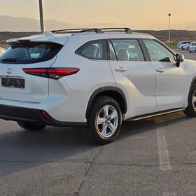 Toyota Highlander 2020