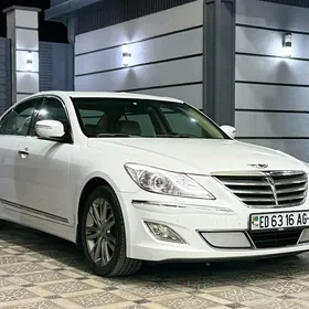 Hyundai Genesis 2013