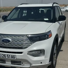 Ford Explorer 2023