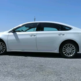 Toyota Avalon 2013