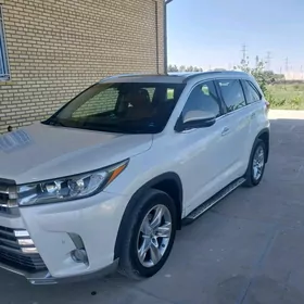 Toyota Highlander 2017