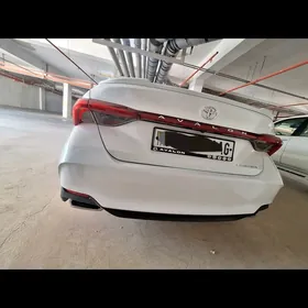 Toyota Avalon 2020