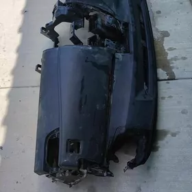 Tarpeda camry palta aziýada