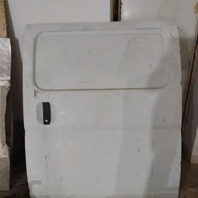 Nissan Urvan gapy