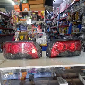 TAÝOTA STOPNYK ÇYRALAR