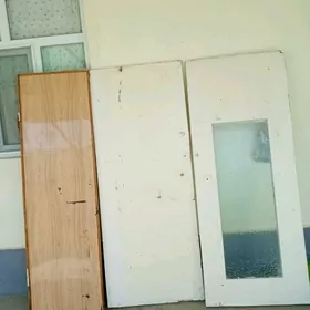 agaç gapylar desbe