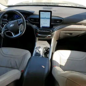 Ford Explorer 2020