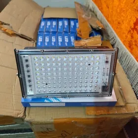 Pražektor. Прожектор LED