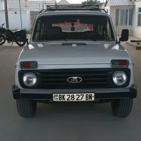 Lada Niva 1982