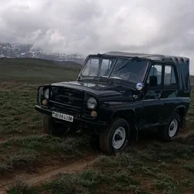 UAZ 469 1986