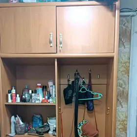 прихожка в хорошем состоянии