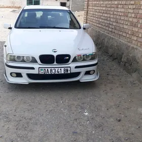 BMW E39 2002