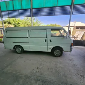 Mazda B2000 1998