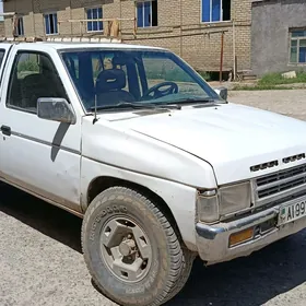 Nissan Pathfinder 1994
