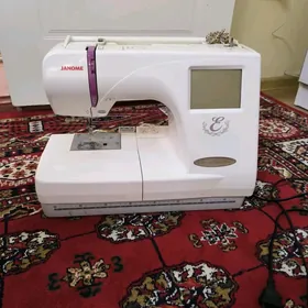 janome