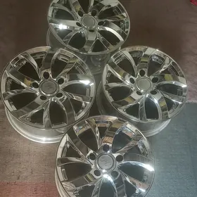 diska r15