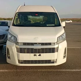 Toyota Hiace 2020