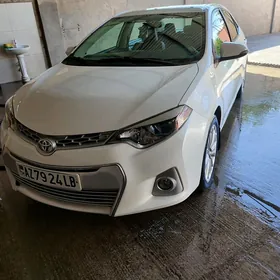 Toyota Corolla 2014